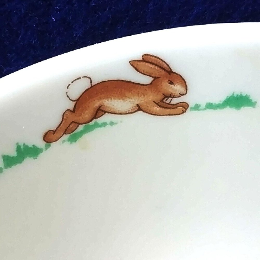 Royal Doulton Bunnykins Child's Coupe Cereal Bowl Gardening #1 Pattern 6" Vtg - Picture 5 of 5